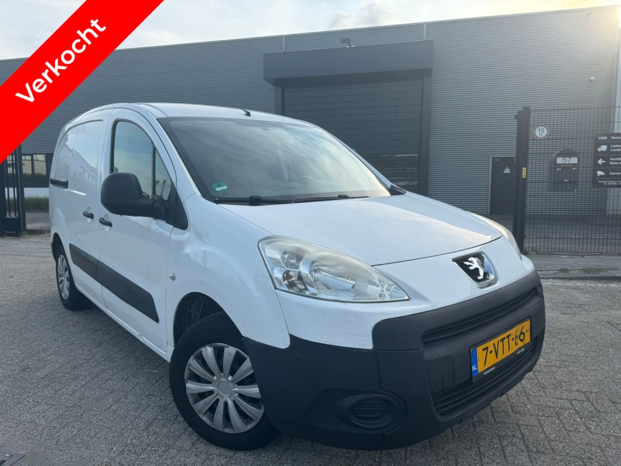 Peugeot Partner - GERESERVEERD/ZIE MIJN ANDERE ADVERTENTIES - AutoWereld.nl