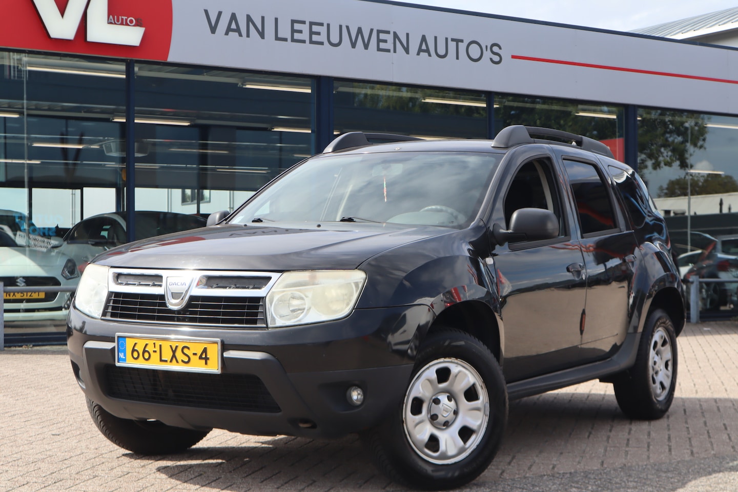 Dacia Duster - 1.6 Lauréate 2wd | Airco | Elektrische ramen | Apk 19-07-2026 - AutoWereld.nl