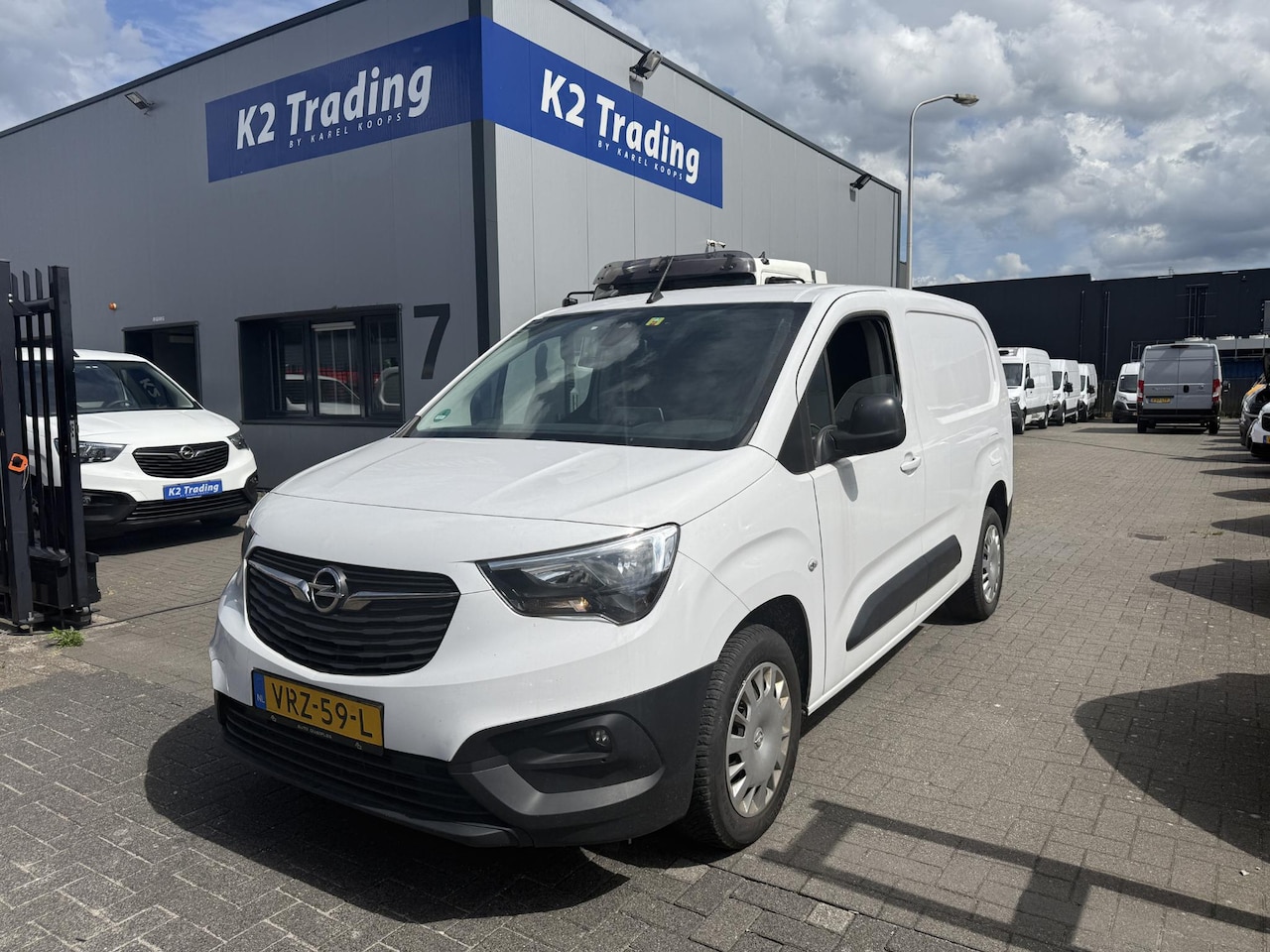 Opel Combo - 1.5D L2H1 Edition Automaat Camera Lange uitvoering. - AutoWereld.nl