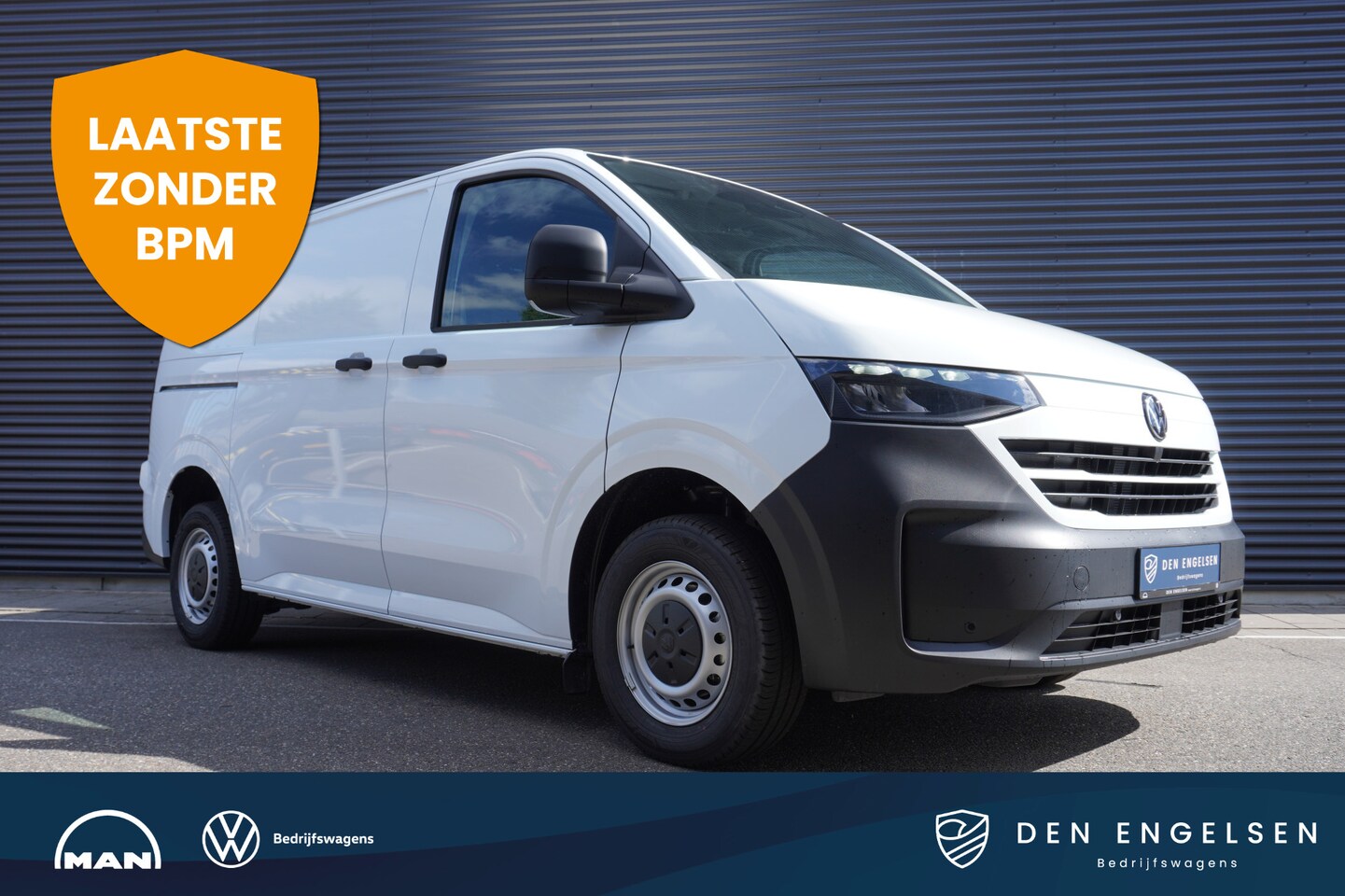 Volkswagen Transporter - 2.0 TDI L1H1 28 Life 2.0 TDI L1H1 28 Life, Bijrijdersstoel, Climatronic, PDV V + A - AutoWereld.nl