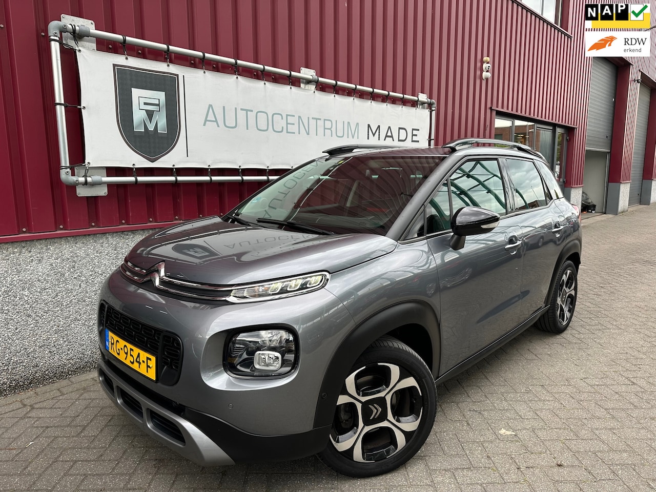 Citroën C3 Aircross - 1.2 PureTech S&S Shine // 111 DKM NAP // Clima // Navi // Pano.dak // Trekhaak - AutoWereld.nl