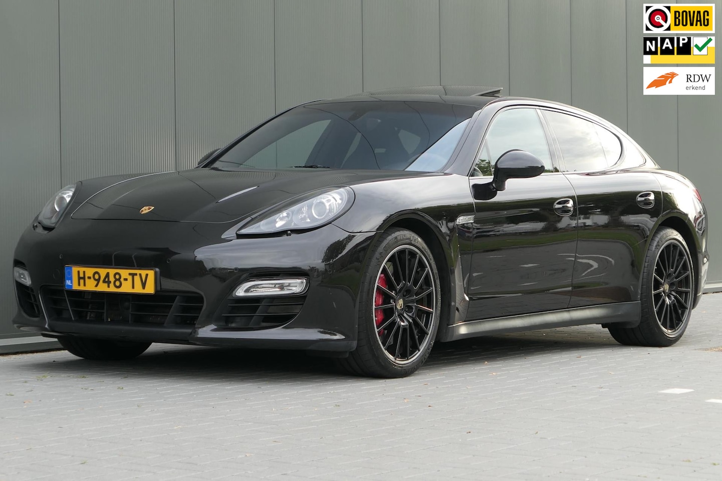 Porsche Panamera - 4.8 GTS Sportchrono Alcantara Sportuitlaat Luchtvering - AutoWereld.nl