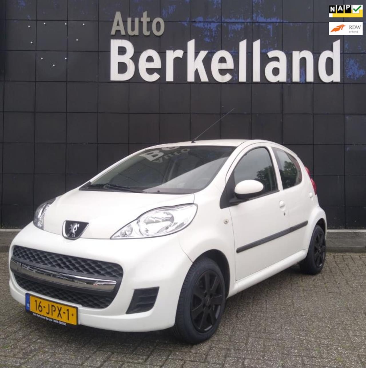 Peugeot 107 - 1.0-12V XS 5-Drs Zuinig & betrouwbaar - AutoWereld.nl
