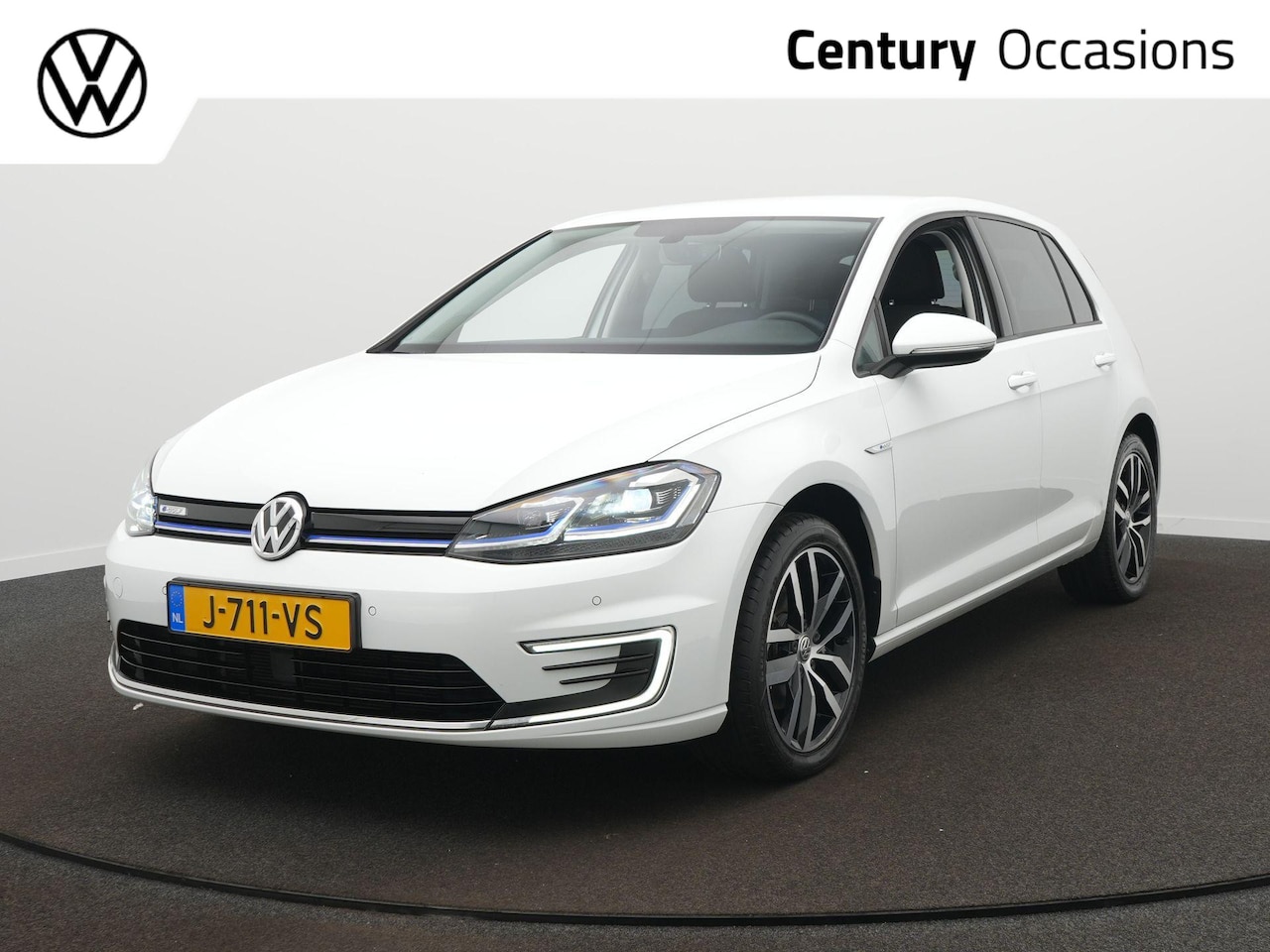 Volkswagen e-Golf - E-DITION | Warmtepomp | Virtual Cockpit | 17" LM - AutoWereld.nl
