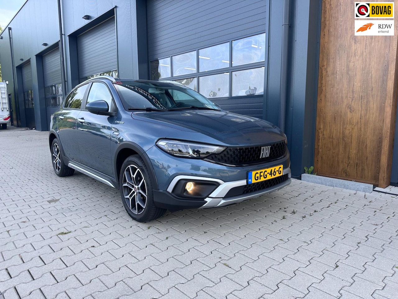 Fiat Tipo Cross - 1.0 City Cross 1.0 City Cross - AutoWereld.nl