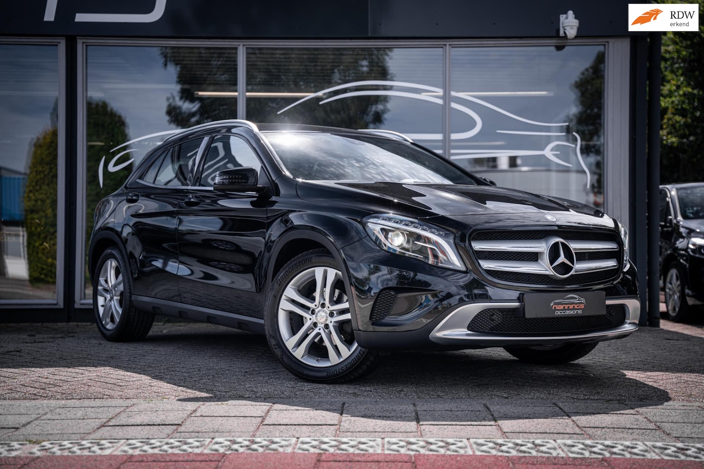 Mercedes-Benz GLA-Klasse - 200 Ambition Trekh|Cruise|Navi|Bi-Xenon|PDC| - AutoWereld.nl