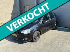 Volkswagen Polo - 1.2-12V Trendline