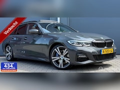 BMW 3-serie Touring - 320i High Executive M-Sport Pano.dak/LED