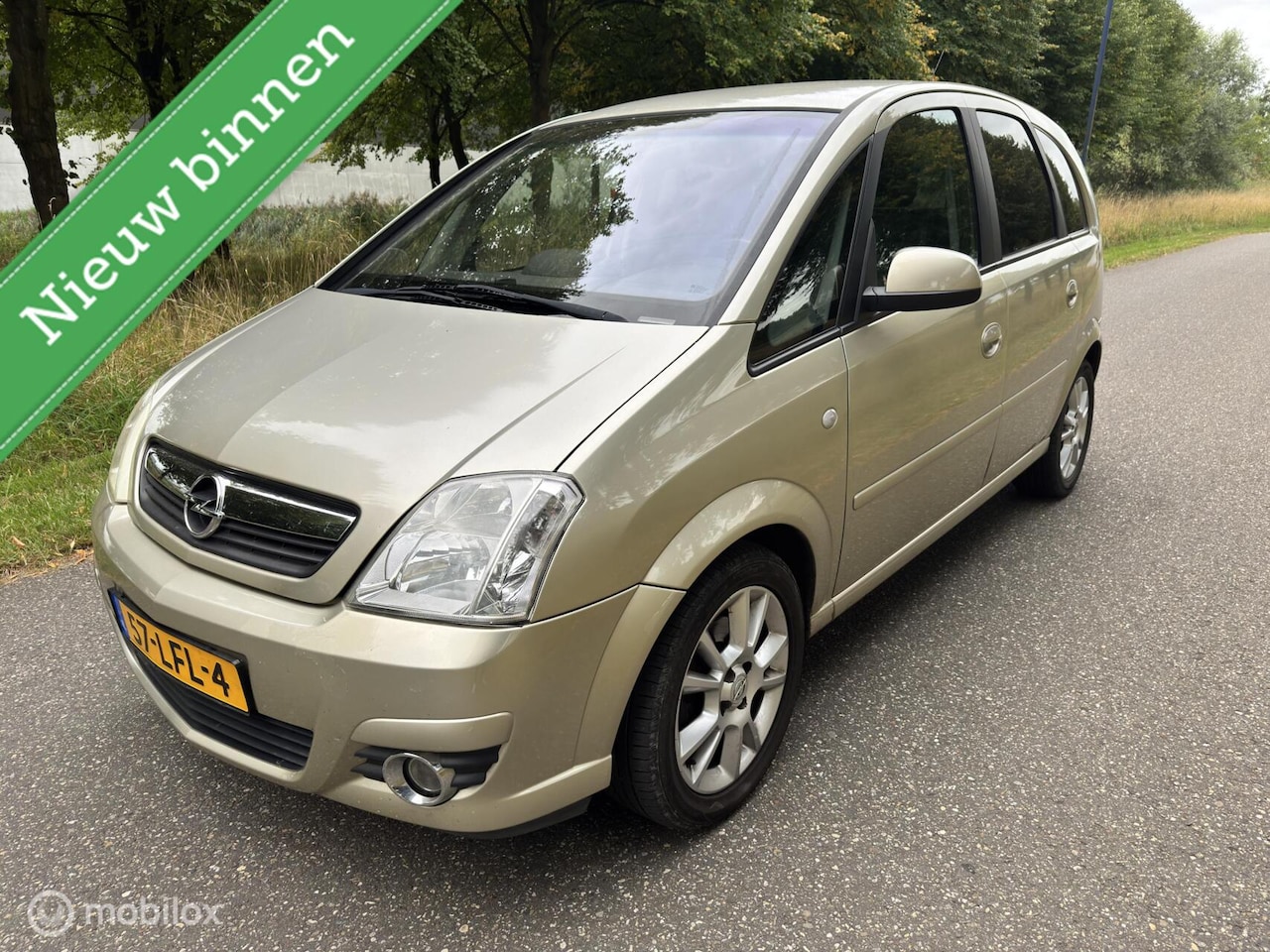 Opel Meriva - 1.6 Cosmo*NEW APK*AIRCO*PARKEERSENSOR*TREKHAAK - AutoWereld.nl