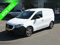 Mercedes-Benz Citan - 110 CDI L1 Pro 3 Zitplaatsen, MBUX met camera en navigatie, Trekhaak