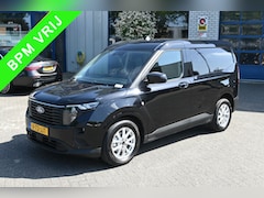 Ford Transit Courier - 1.0i EcoBoost Limited Adaptive cruise control, Navigatie met camera