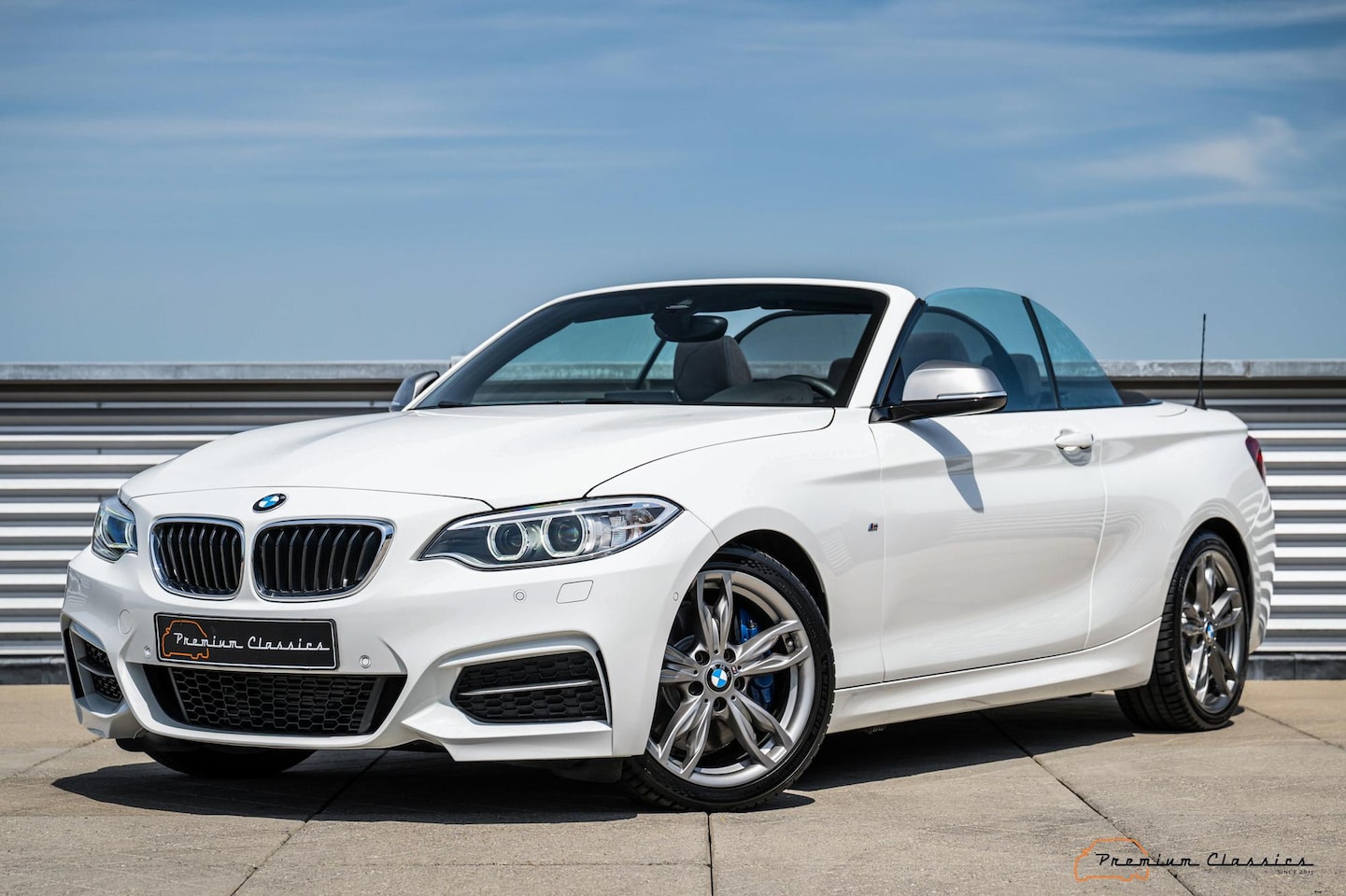BMW 2-serie Cabrio - M235i Executive | 42.000KM | 6-Speed | Harman/Kardon | Adaptive Dampers | Navigation Profe - AutoWereld.nl