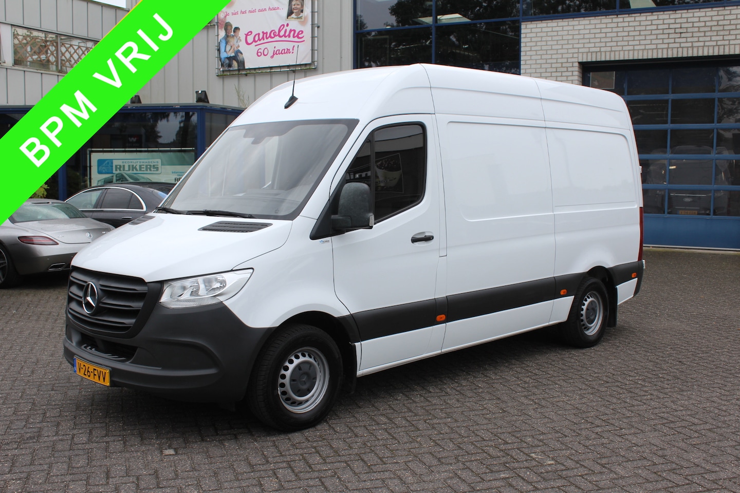 Mercedes-Benz Sprinter - 316 CDI L2H2 Geveerde stoel, MBUX met navigatie en camera, Standkachel - AutoWereld.nl