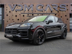 Porsche Cayenne Coupé - 4.0 Turbo E-Hybrid GT | Carbon | Achterasbesturing | 18-Weg | Burmester | ACC | NIEUW | HU