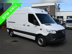 Mercedes-Benz Sprinter - 319 CDI 3.0 V6 L2H2 3500 kg Trekhaak, Standkachel, MBUX navigatie en camera, Geveerde stoe