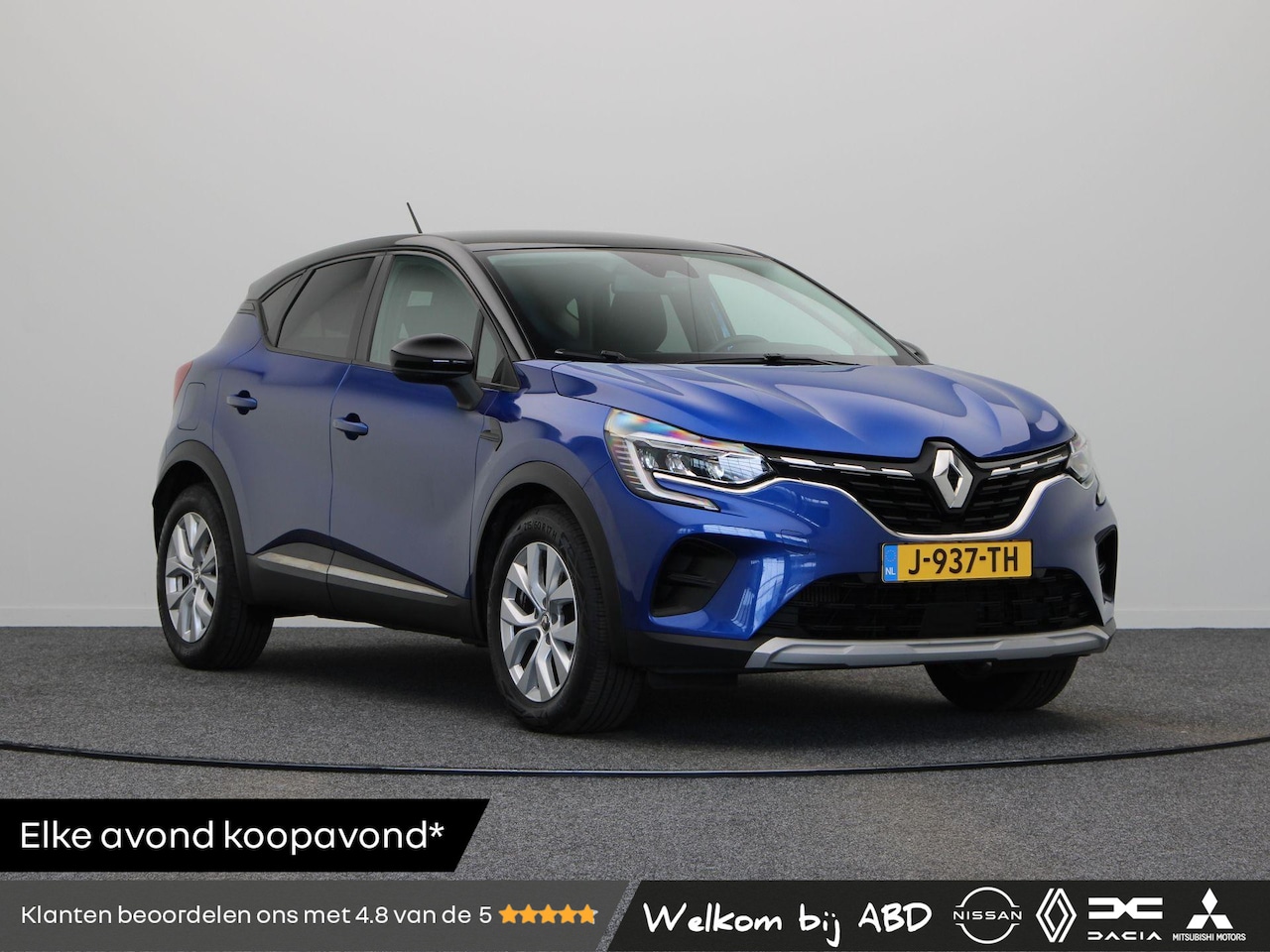 Renault Captur - 1.0 TCe 100 Intens Renault Captur 1.0TCe 100pk Zen | Navigatie | 17inch velgen | - AutoWereld.nl