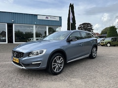 Volvo V60 Cross Country - 2.0 D3 Polar+