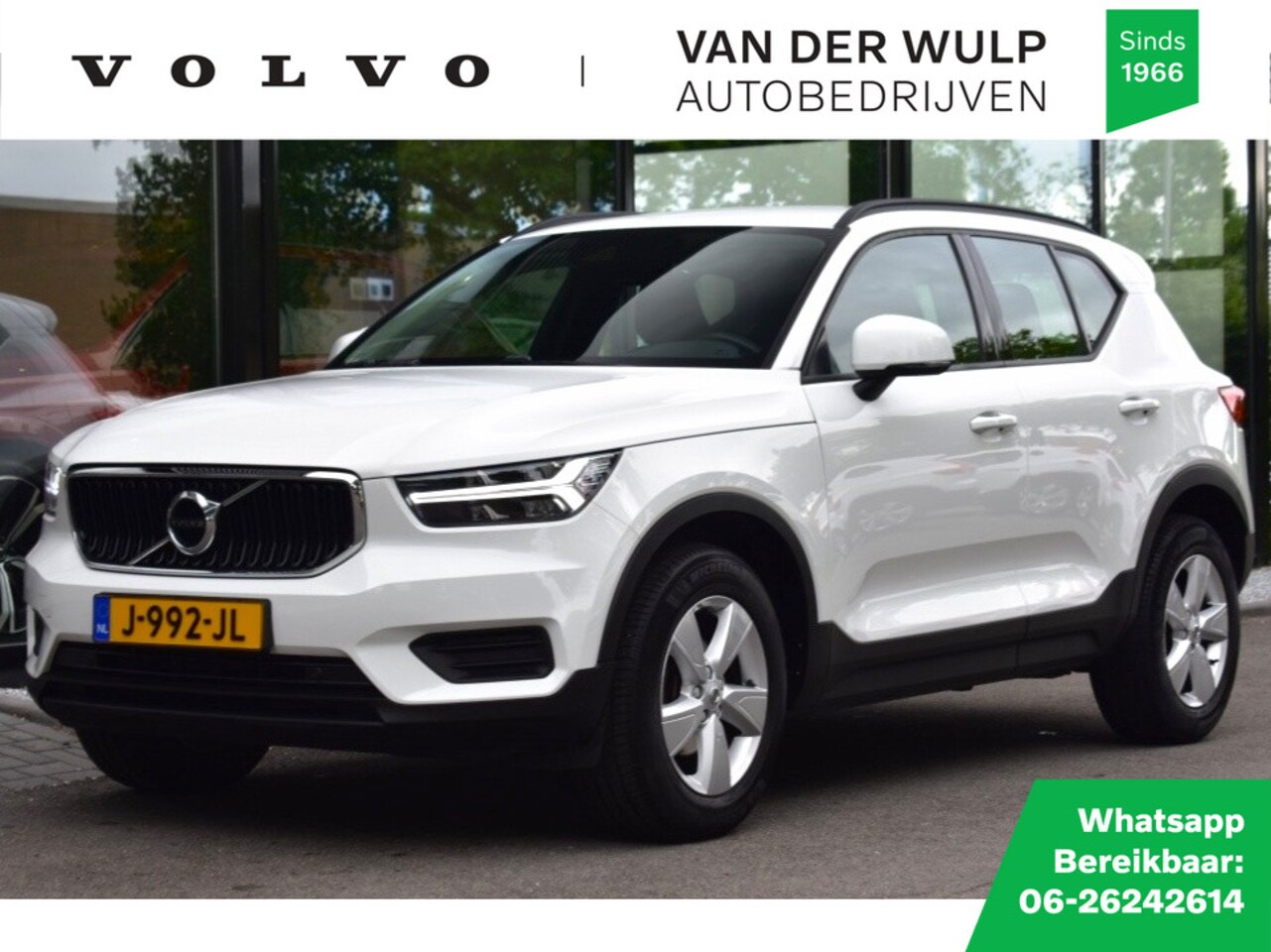 Volvo XC40 - T2 129pk Aut. Momentum Core | Navigation Tech | Airco | LM velge - AutoWereld.nl