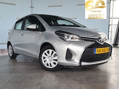 Toyota Yaris - 1.3 VVT-i Aspiration /Achteruitrijcamera/Bluetooth/Nav/Dual-zone airconditioning