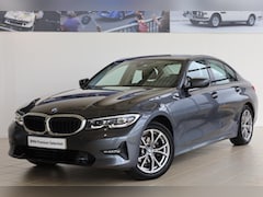 BMW 3-serie - Sedan 318i Executive
