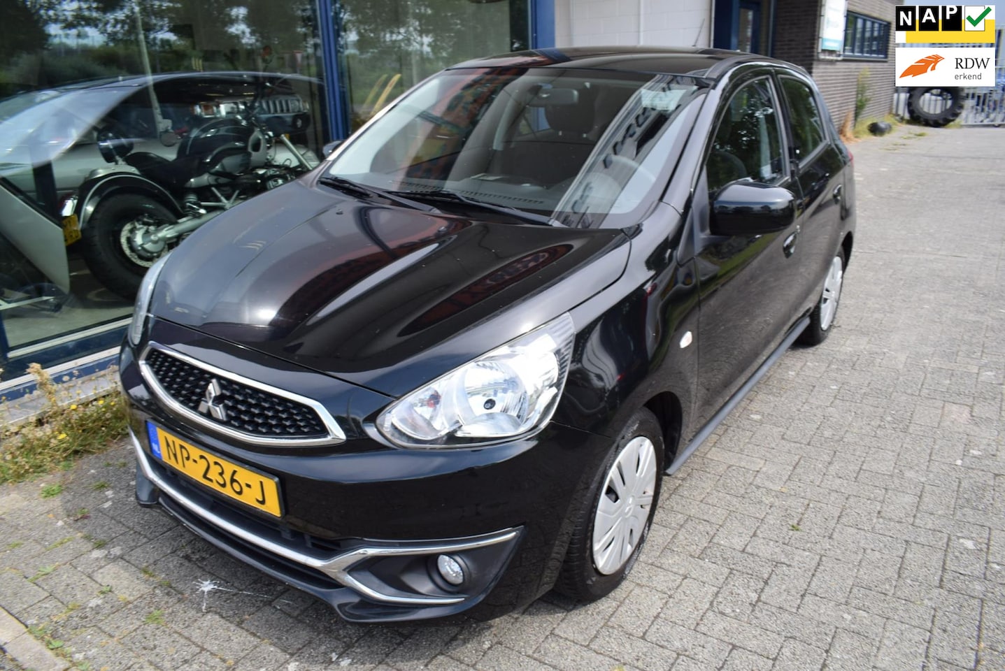 Mitsubishi Space Star - 1.0 Cool+ 1.0 Cool+ - AutoWereld.nl