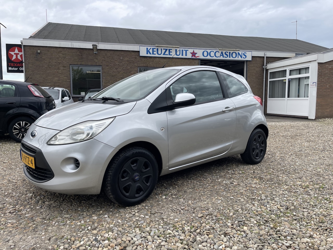 Ford Ka - 1.2 Cool & Sound start/stop Met Nationale Autopas Logisch - AutoWereld.nl