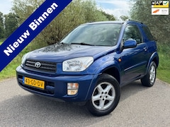 Toyota RAV4 - 2.0-16V VVT-i Sol | 4x4 | Airco | 2e Eigenaar | PDC | 16" Velgen |