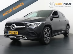 Mercedes-Benz GLA-Klasse - 200 Business Solution Luxury AMG Velgen MBUX Sfeerverlichting Camera Dealer onderhouden