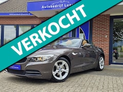 BMW Z4 Roadster - SDrive23i Executive Navigatie Bluetooth Comfortstoelen Cruise Control Alarm III PDC Voor +