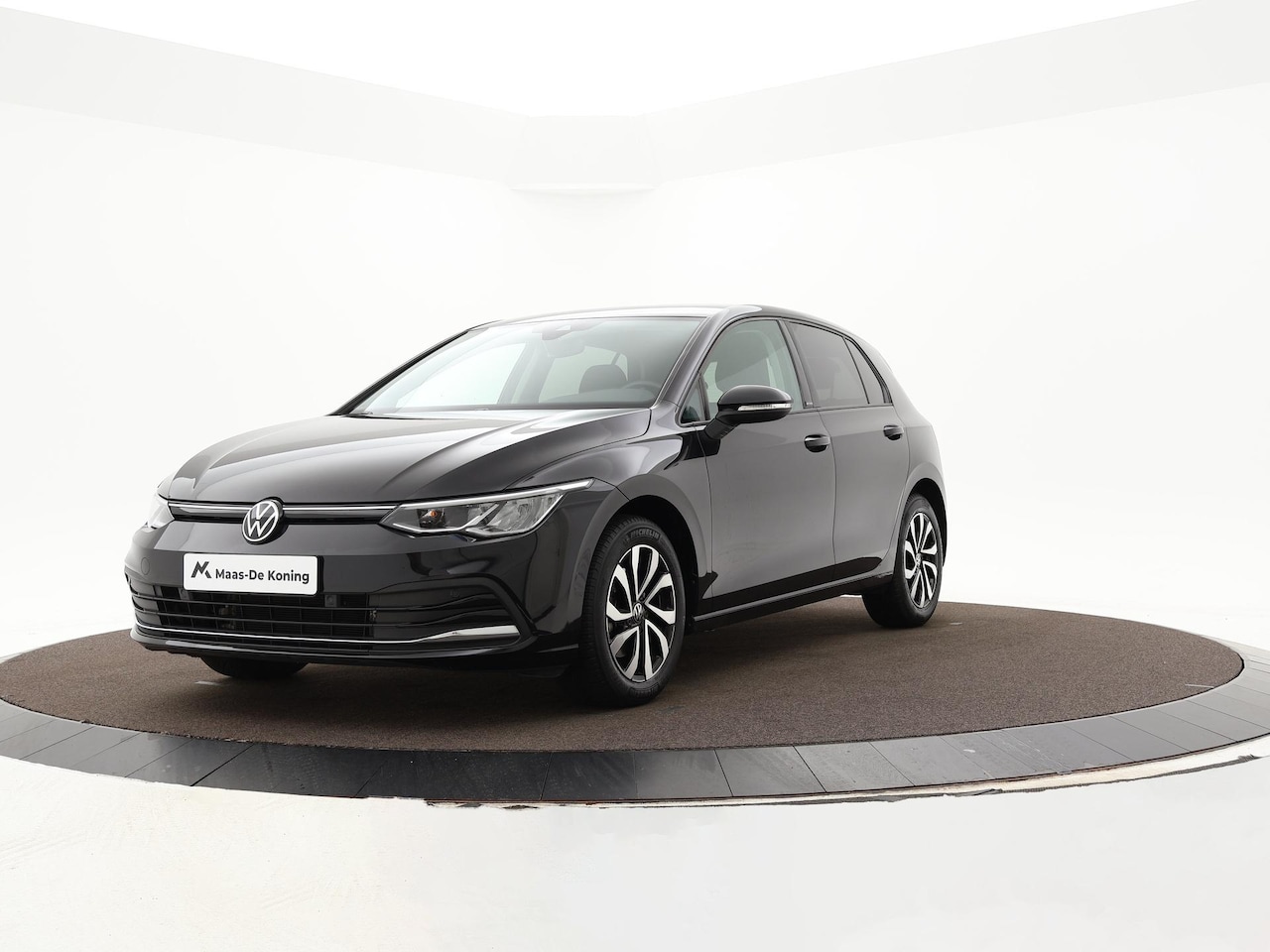 Volkswagen Golf - 1.5 Tsi 150pk Life · Apple/Android Car Play · Navi · P-Sensoren · ACC · DAB · 16'' Inch · - AutoWereld.nl