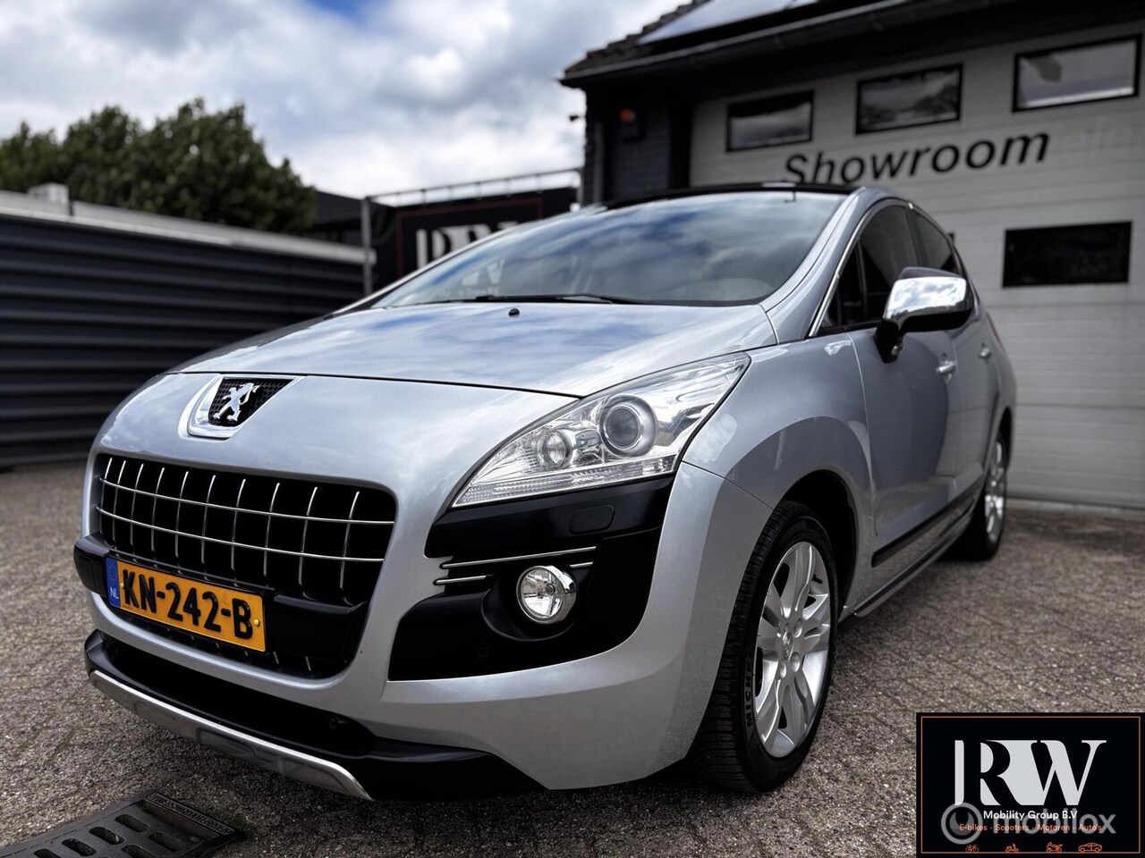 Peugeot 3008 - 1.6 dealer onderhouden, nette staat! - AutoWereld.nl