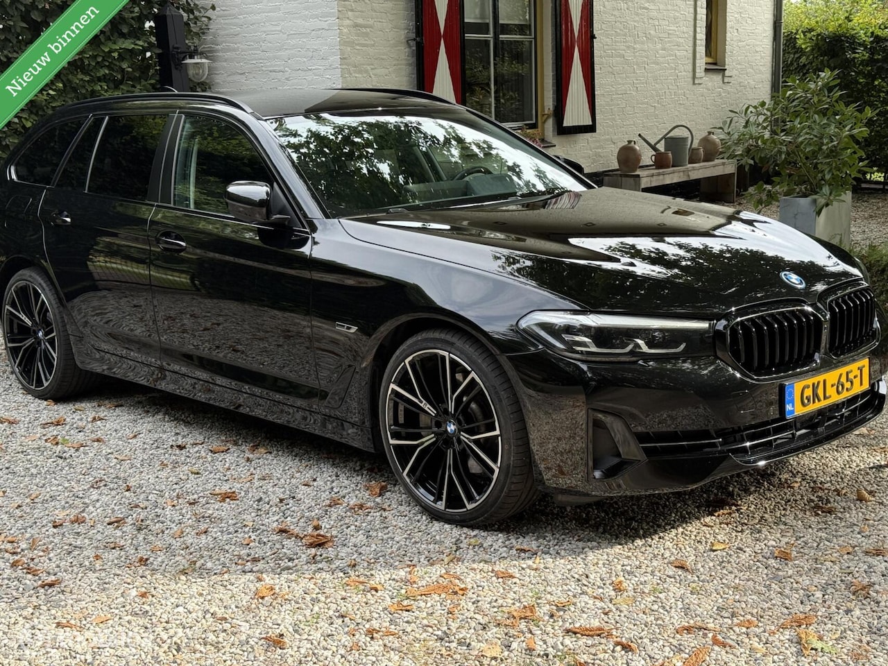 BMW 5-serie Touring - 530e xDrive Executive 530e xDrive Executive - AutoWereld.nl