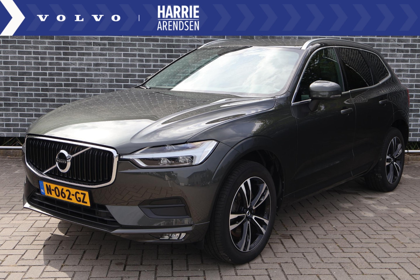 Volvo XC60 - 2.0 T4 Business Pro | Trekhaak | Harman Kardon audio | 19 inch | Elektrische bestuurdersst - AutoWereld.nl
