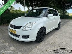 Suzuki Swift - 1.3 5-Drs, NL Geleverd, Airco, GR Scherm, Garantie