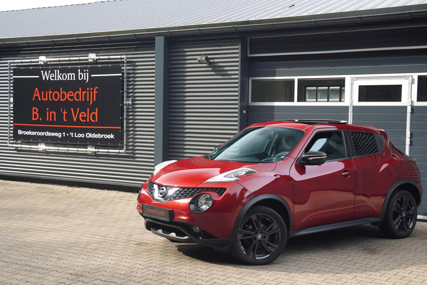Nissan Juke - 1.2 DIG-T S/S Tekna PANO LEDER 360CAMERA XENON KEYLESS STOELVERW. - AutoWereld.nl