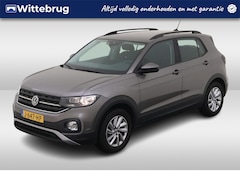 Volkswagen T-Cross - 1.0 TSI Life Executive Navigatie / Parkeersensoren / Voorruit verwarmbaar / Airco Clima /