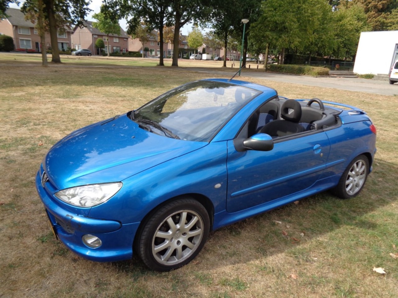 Peugeot 206 - met nieuwe a p k - AutoWereld.nl