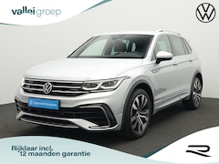 Volkswagen Tiguan - 1.4 TSI eHybrid 245 pk DSG R-Line Business | Adaptief onderstel | Achteruitrijcamera | Sid