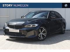 BMW 3-serie - 318i M Sport Automaat / Sportstoelen / Parking Assistant / Stoelverwarming / M Sportonders