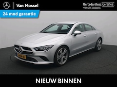Mercedes-Benz CLA-Klasse - 180 Business Solution / 19 inch/ Carplay/ Dodehoekassistent