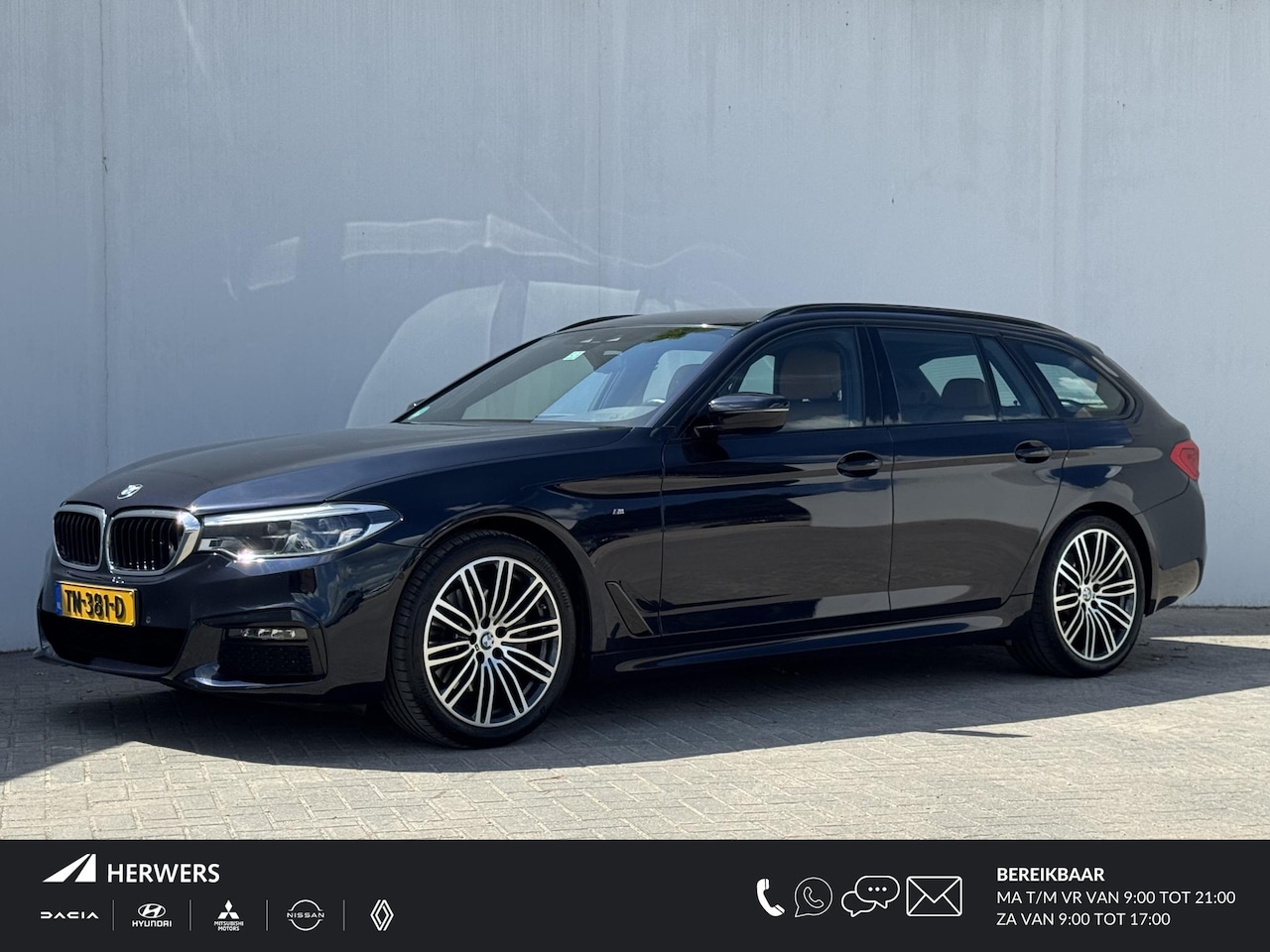 BMW 5-serie Touring - 520i High Executive M - Sport / Elektrische stoelen met geheugenfunctie / Stoelverwarming - AutoWereld.nl