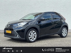 Toyota Aygo X - 1.0 VVT-i MT first / Afn. Trekhaak / Camera / Apple Carplay & Android Auto / DAB / LED / E