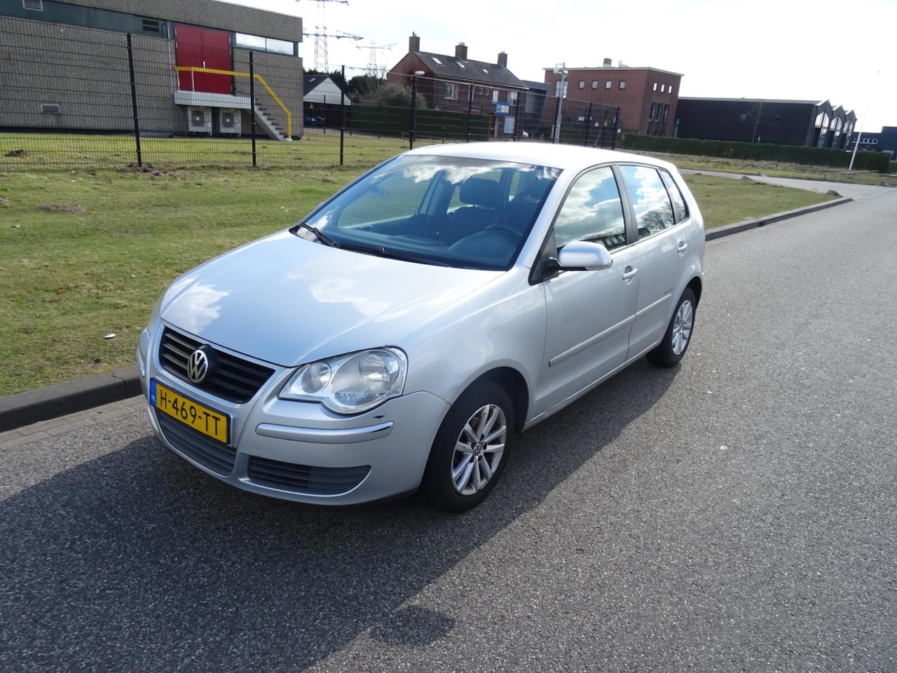 Volkswagen Polo - 1.2-12V Trendline 1.2-12V Trendline - AutoWereld.nl