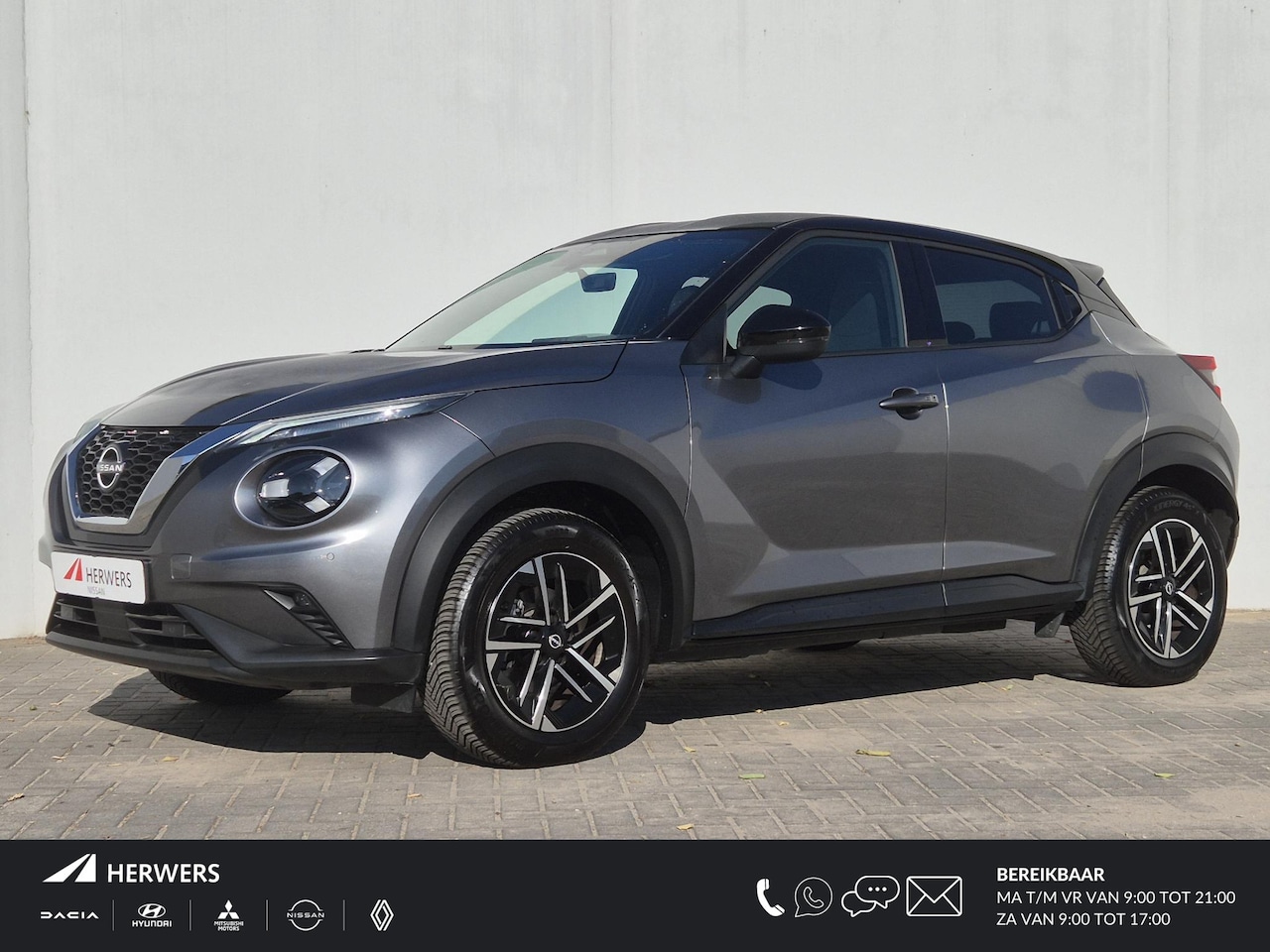 Nissan Juke - 1.0 DIG-T N-Connecta Handgeschakeld / Allseason banden / Cold Pack / Parking Pack / Apple - AutoWereld.nl