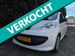 Peugeot 107 - 1.0-12V XR
