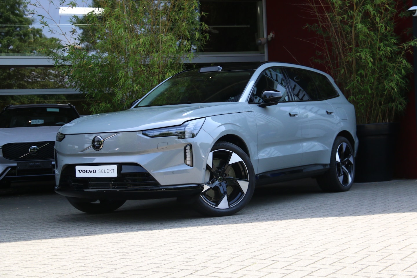 Volvo EX90 - Twin Motor Performance Ultra 7p. 111 kWh | Trekhaak | 360 Camera | Panoramadak | Massage | - AutoWereld.nl