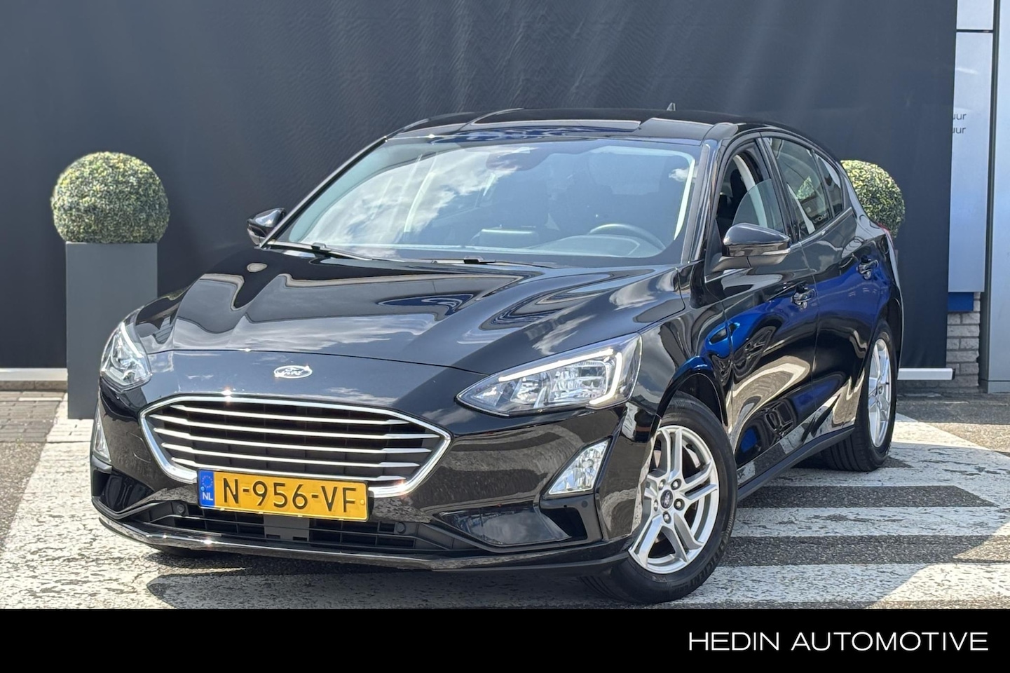 Ford Focus - 1.0 EcoBoost Hybrid Trend Edition Business | Navigatie | Achteruitcamera | - AutoWereld.nl