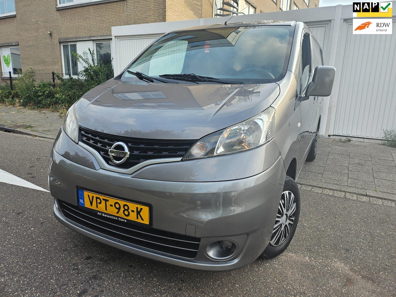 Nissan NV200 - 1.6 Acenta- 2x Schuifdeur* Trekhaak* 92d km* Nw Apk - AutoWereld.nl