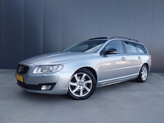 Volvo V70 - 2.0 D4 Summum OPEN DAK XENON LEER NAVI TREKHAAK