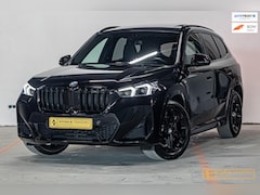 BMW X1 - SDrive20i|M-sport|Pano|E-Trekhaak|HUD|H&K|E-stoel|Ful
